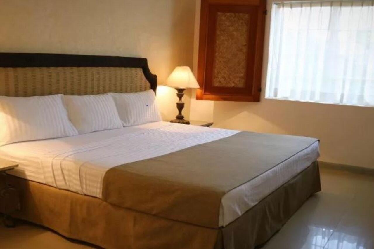 Zar Colima Otel Dış mekan fotoğraf